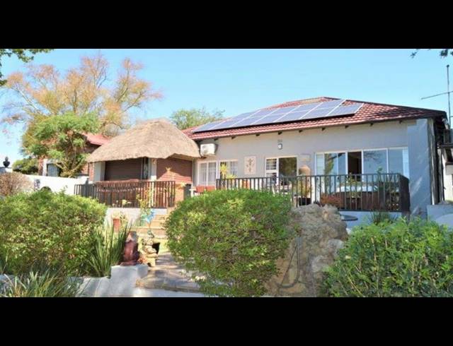 4 BEDROOM HOUSE FOR SALE IN KENSINGTON